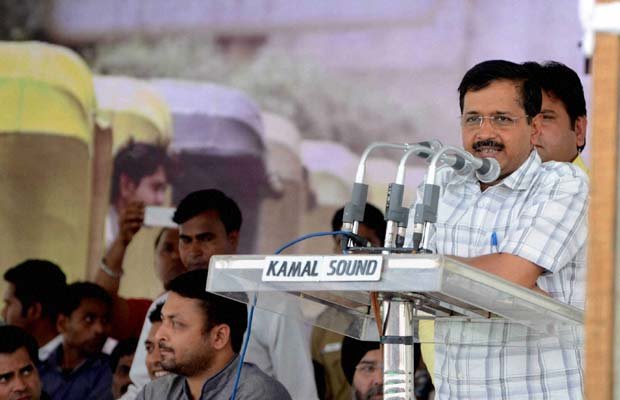 केजरीवाल ने मोदी से कहा: शहर की सरकार को स्वतंत्र रूप से काम करने दें