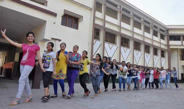 CBSE-Class-X-results5 cbse results 2015 class 10, CBSE class 10th results 2015, FAQ of CBSE 10th Results 2015, cbse class 10th result, CBSE 10th Results Today, cbse class 10th result 2015, cbse.nic.in, cbseresults.nic.in, cbse class 10th result 2015, CBSE Exam Results 2015, CBSE Class X Board Results 2015, delhi pass percentage, cbse delhi pass percentage