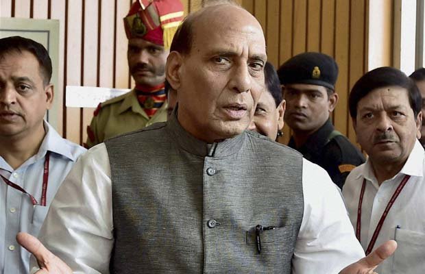 राजनाथ सिंह का पाक को जवाब, दुनिया जानती है कौन आतंक को बढ़ावा दे रहा है