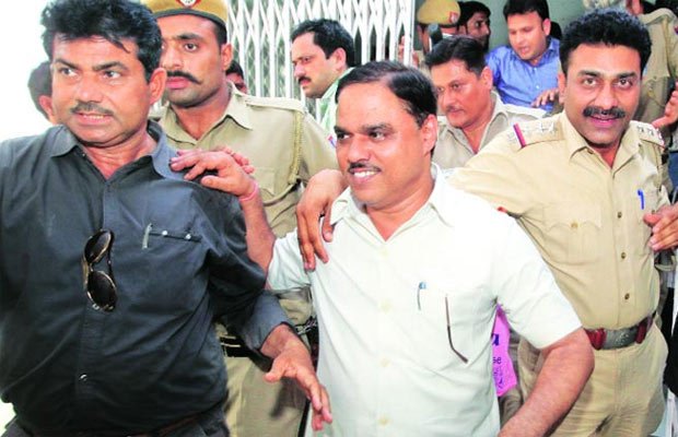 दिल्ली: तोमर को जवाब देने के लिए एक और मौका