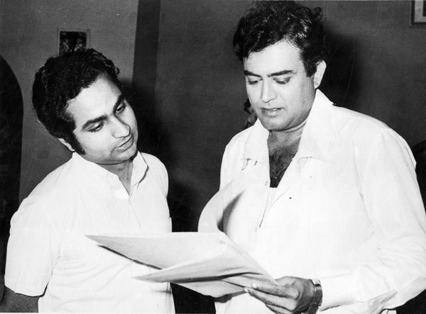 sanjeev-kumar-birthday-special5 संजीव कुमार, संजीव कुमार जन्मदिन, हैप्पी बर्थडे संजीव कुमार, हेमा मालिनी, शोले, बॉलीवुड, बॉलीवुड न्यूज़, बॉलीवुड खबरें, बॉलीवुड समाचार, मनोरंजन, Birthday Special Sanjeev Kumar, latest news on Sanjeev Kumar, happy birthday Sanjeev Kumar, Sanjeev Kumar films, Sanjeev Kumar affairs, Sanjeev Kumar hema malini, Sanjeev Kumar heartbroken, Sanjeev Kumar sholay, Sanjeev Kumar dilip kumar, Sanjeev Kumar gi, Bollywood, Entertainment News