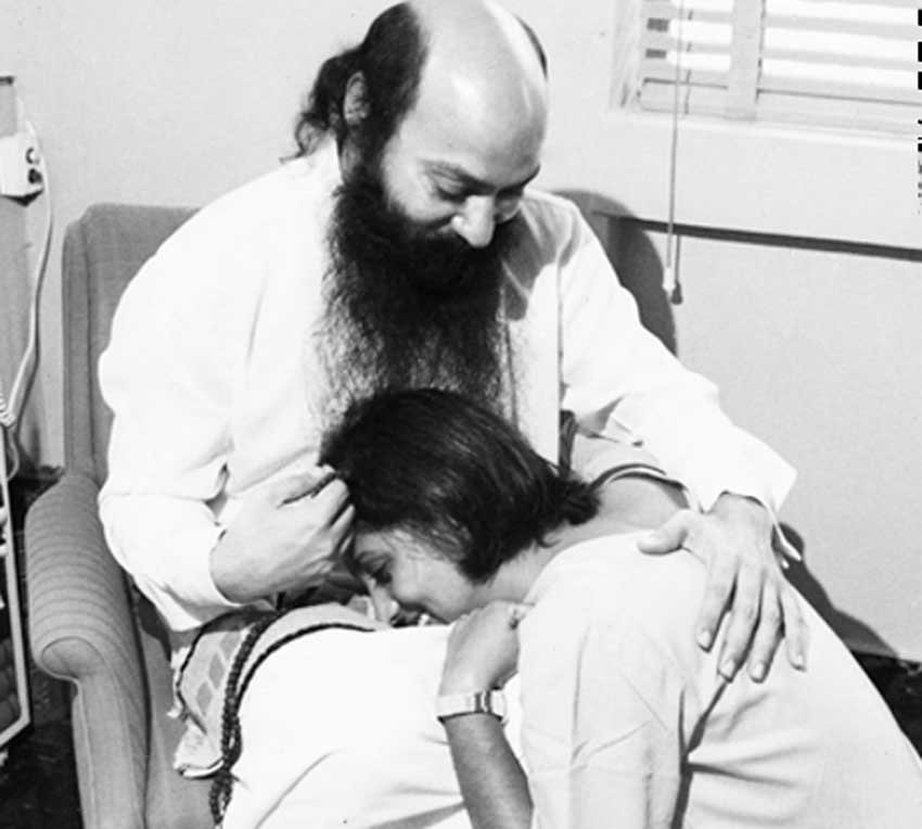 Untitled-35 Osho, Bhagwan Osho, OSho rajneesh, Osho free sex Education, Osho centres, Businessman Osho, Maa Sheela book, A membre by Anand leela sheela, Dont kill him