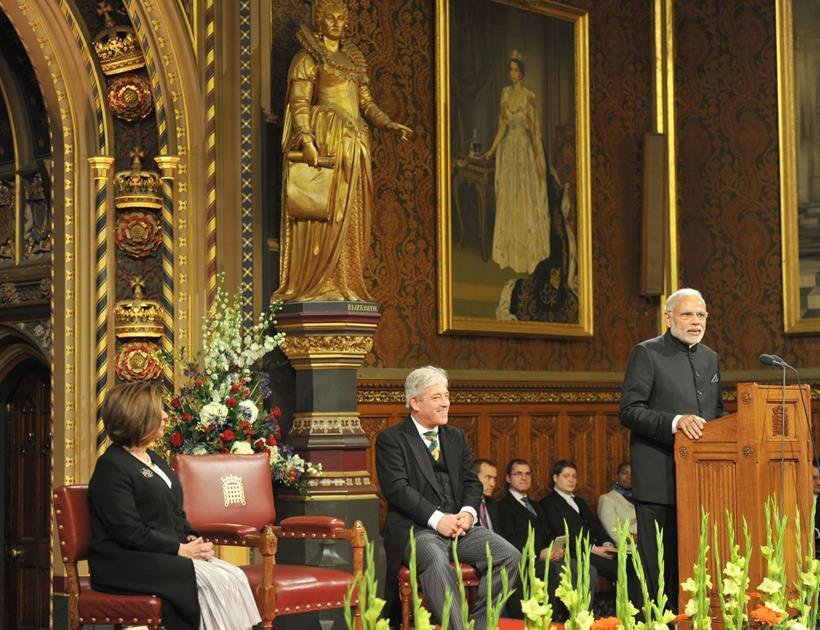 modi-british-parliament नरेंद्र मोदी फोटोज, नरेंद्र मोदी का साल 2015, पीएम मोदी, मोदी फोटो, narendra modi, modi in 2015, modi photos, best photos of modi 2015, 2015 modi photos, modi and obama, modi yoga photos, modi selfies, modi news, photos of the year, india news, latest news