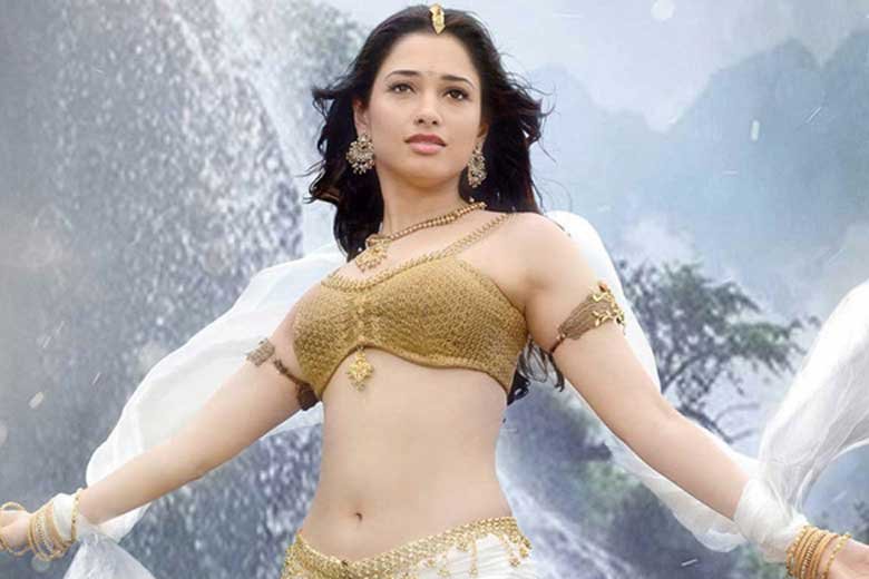 ‘बाहुबली’ अदाकारा तमन्ना भाटिया नए साल पर अपने माता पिता के साथ उत्तरी कैरोलीना के शेर्लोट में होंगी।