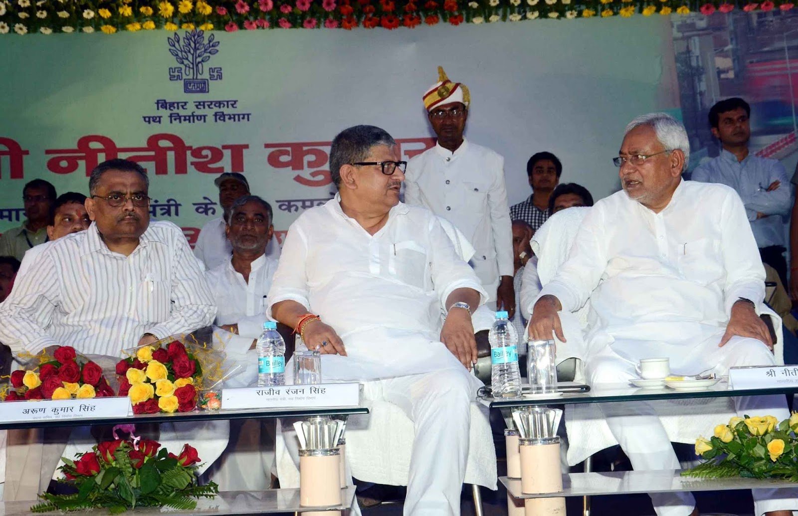 lalan singh Nitish assets, Tej Pratap BMW, nitish kumar news, 15 lakh bike, bihar ministers assets, assets declaration, bihar news, politics news, lalu son, jdu, बिहार सरकार, नीतीश कुमार, मंत्रियों की संपत्ति, लालू प्रसाद यादव, लालू यादव, लालू के बेटे, तेजस्वी, तेज प्रताप, लालू के बेटों की संपत्ति, latest news in hindi, news in hindi, hindi news