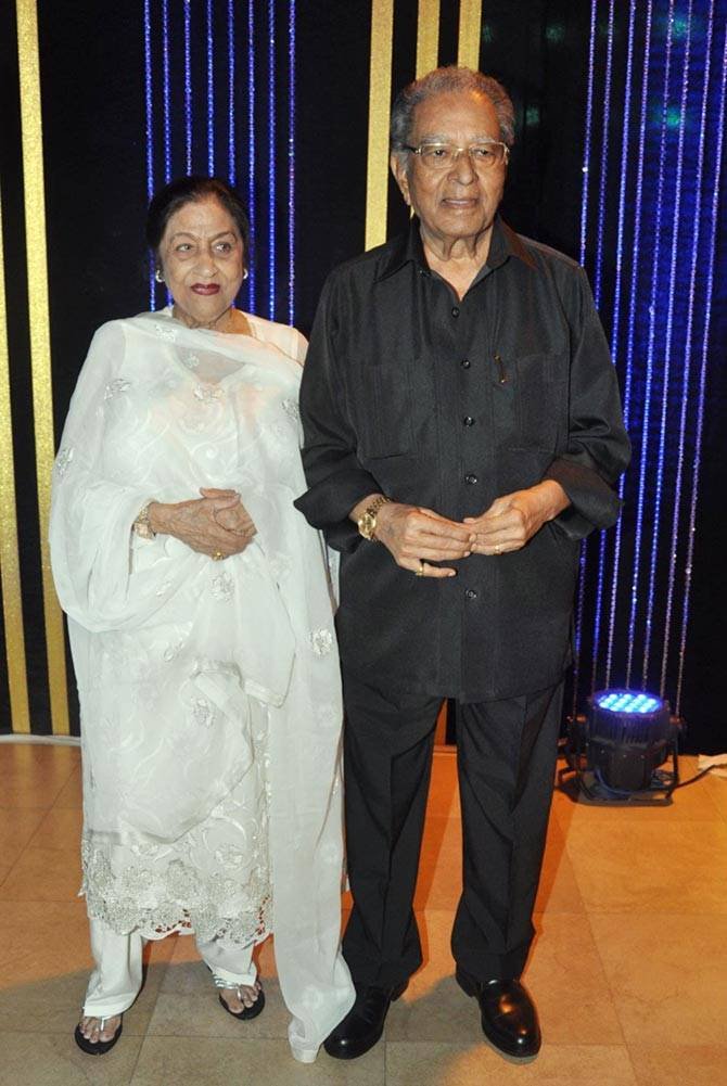 new j mehra je om prakash mehra, je om prakash mehra movie, je om prakash mehra films, je om prakash mehra news, je om prakash mehra gallery, Hrithik Roshan Maternal Grandfather J. Om Prakash, Hrithik Roshan Maternal Grandfather, Hrithik Roshan Nana, bollywood, je Omprakash mehra