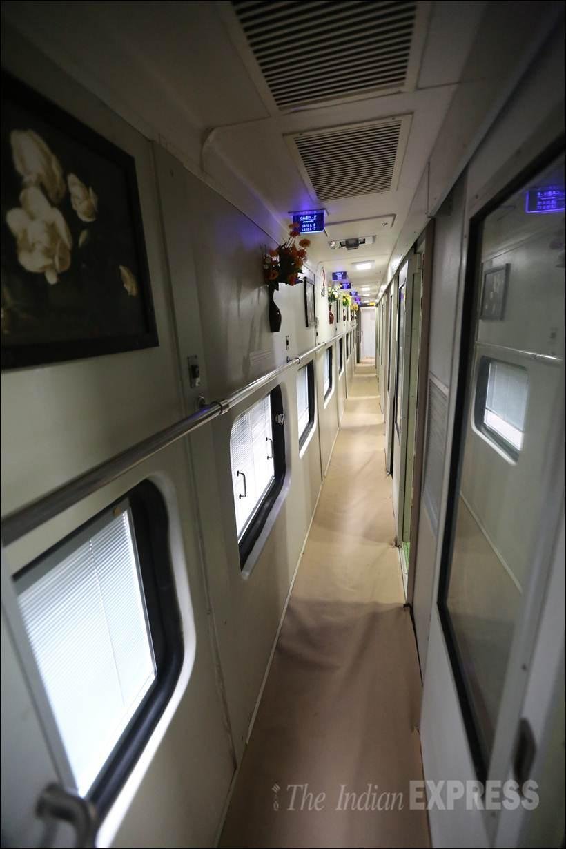 new-railway-coaches-11-new-ac MAHAMANA EXPRESS, mahamana Express coaches, Mahamana Express Speed, Mahamana Express fare, Delhi, Varanasi, Delhi to varanasi, Indian railways new train, indian railway, new indian train, new compartment train, IRCTC, indian railway, indian railway, new train coaches, irctc, railway booking, New railway Coaches, indian Railway pics, indian railway photos, improved interior, latest news in Hindi