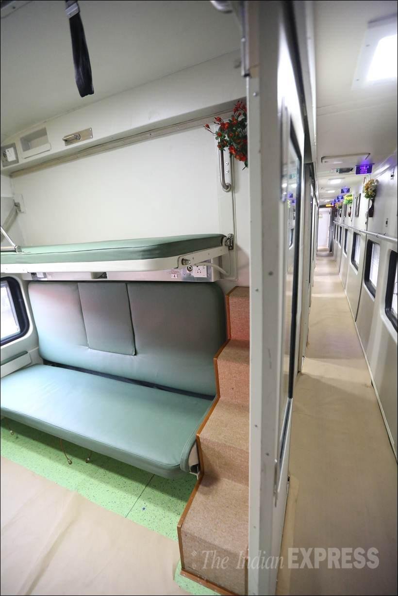 new-railway-coaches-14-seprate-ac-Copy MAHAMANA EXPRESS, mahamana Express coaches, Mahamana Express Speed, Mahamana Express fare, Delhi, Varanasi, Delhi to varanasi, Indian railways new train, indian railway, new indian train, new compartment train, IRCTC, indian railway, indian railway, new train coaches, irctc, railway booking, New railway Coaches, indian Railway pics, indian railway photos, improved interior, latest news in Hindi