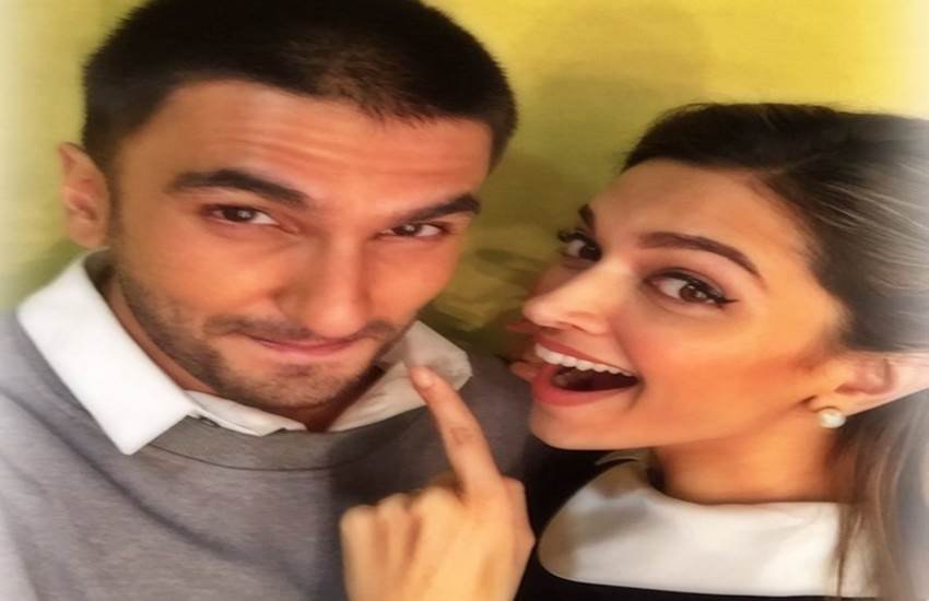 ranveer singh 3 ranveer singh news, ranveer singh and deepika, bajirao mastani, ranveer singh selfie, Casting couch, ranveer singh casting couch, ranveer singh pics, रणवीर सिंह, बाजीराव मस्तानी, रणवीर दीपिका, शादी अली, बॉलीवुड न्यूज, बाजीराव, रणवीर का संघर्ष, latest bollywood hindi news, ranveer latest pics