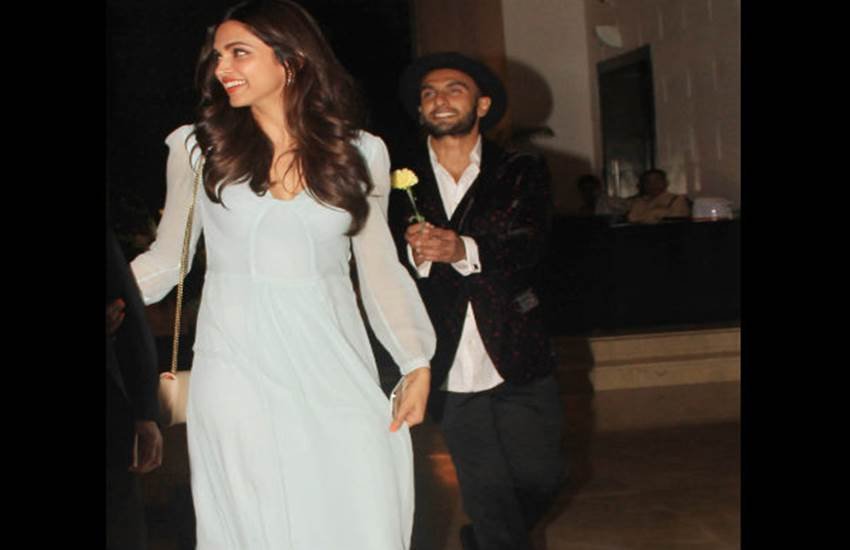 ranveer singh 6 ranveer singh news, ranveer singh and deepika, bajirao mastani, ranveer singh selfie, Casting couch, ranveer singh casting couch, ranveer singh pics, रणवीर सिंह, बाजीराव मस्तानी, रणवीर दीपिका, शादी अली, बॉलीवुड न्यूज, बाजीराव, रणवीर का संघर्ष, latest bollywood hindi news, ranveer latest pics