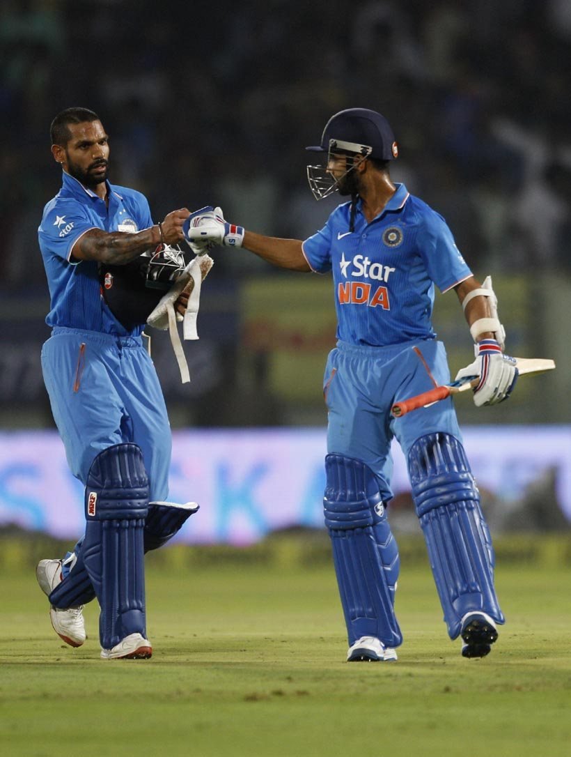 dhawan rahane virat kohli age, virat kohli girlfriend, virat kohli house, virat kohli mother, virat kohli wife, viracricket news hindi, live cricket news, latest cricket news hindi, hindi cricket news, jansatta, indiat kohli home, virat kohli family, virat kohli shots, virat kohli 183, virat kohli shots, virat kohli records, virat kohli innings, virat kohli best innings, virat kohli best centuries, virat kohli run chaser, virat kohli run machine