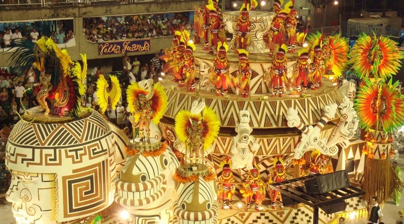 rio-carnival-wikimedia February, festivals, 2016, carnivals, dance, music, art, celebration, culture, rang Mahotsav, New Delhi, Surajkund Mela, Haryana, Rio Carnival, Brazil, Battle of the Oranges, Italy, Kala Ghoda Festival, Mumbai, Losar, Tibet, Chinese new year, Mardi Gras, Valentine's Day, Pingxi sky lantern festival, Taiwan, Hadaka Matsuri, Japan, Jaisalmer Desert festival, Jaisalmer, Rajasthan, Envision festival, Costa Rica, Abu Simbel festival, Egypt, Khajuraho Dance Festival, Orissa,