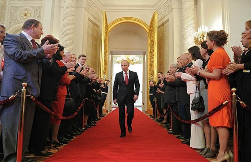 vladimir-putin-7 Decade Forecast 2015 2025, 10 predictions, Decade Forecast Europe, japan, china, russia, germany, polland, Middle East, North Africa, turkey, East Asia, अगले दशक की भविष्वाणी, चीन, भारत, जापान, तुर्की, रूस, अमेरिका, barack obama, Chinese President, Xi Jinping, Vladimir Putin, shinzo abe, angela merkel