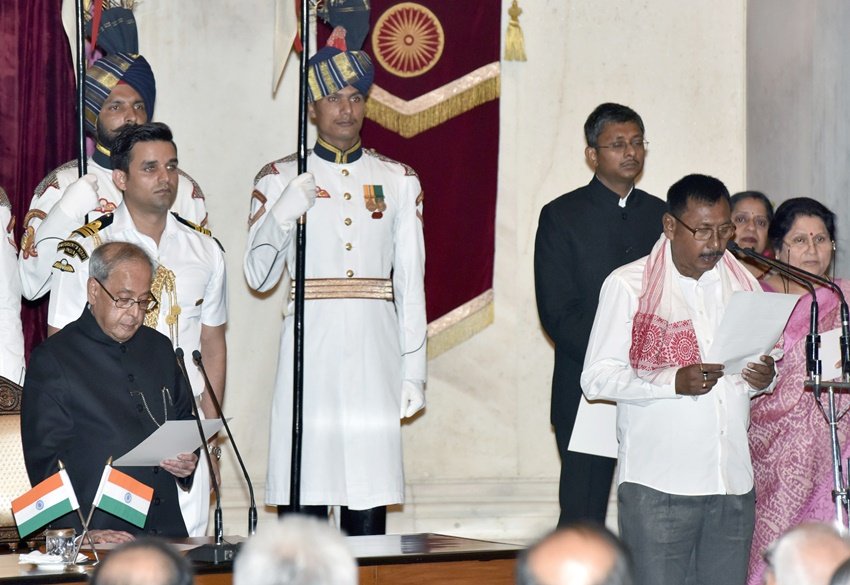 Modi new Cabinet 15 cabinet reshuffle, modi cabinet ministers list, modi cabinet ministers list 2016, modi new cabinet ministers, modi cabinet reshuffle 2016, cabinet reshuffle 2016, Modi, Narendra Modi, PM Modi, Narendra modi cabinet ministers list, modi cabinet ministers list 2016, Anupriya Patel, SS Ahluwalia, Ramesh Chandappa Jigjinagi, Parshottam Rupala, MJ Akbar, Arjun Ram Meghwal, Anil Madhav Dave, Vijay Goel, Rajen Gohain, Mahendra Nath Pandey, CR Chaudhary, PP Chaudhary, Ramdas Athawale, Subhash Ramrao Bhamre, Politcs News