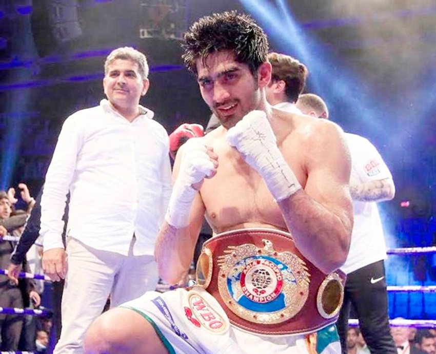 Vijender Singh9 Vijender Singh, Kerry Hope, Vijender Singh vs Kerry Hope live, Vijender vs Hope live, Vijender Hope live updates, Vijender Hope live score, Vijender boxing live streaming, Vijender video streaming, boxing video streaming live, live boxing stream, boxing news, boxing