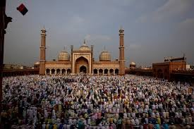 Eid al-Fitr: देश भर में रही ईद की धूम