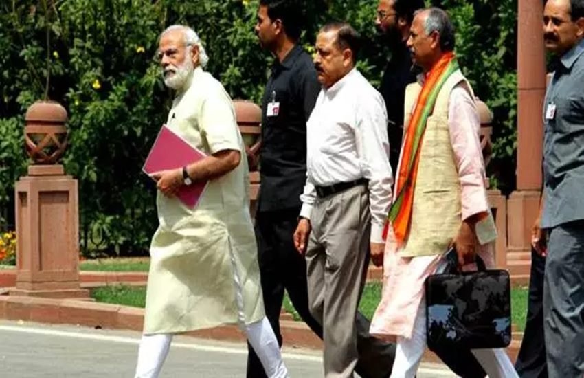 PM Modi, cabinet reshuffle, cabinet reshuffle 2016, Narendra Modi, Nihalchand, Ram Shankar Katheria, Sanwar Lal Jat, Manuskhbhai D Vasva, M K Kundariy, modi cabinet reshuffle 2016, cabinet reshuffle modi, modi cabinet ministers list, modi cabinet ministers list 2016, modi new cabinet ministers, modi new cabinet, Politics News, Jansatta