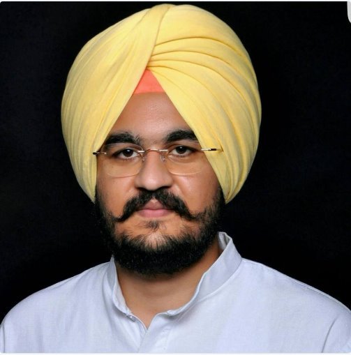 aap5 AAP, AAP Candidates List, aap punjab candidate list, aap punjab candidates, Punjab assembly election, Punjab Elections, Punjab Election 2016, Punjab polls, HS Phoolka, Arvind kejriwal, AAP Punjab Election, Aam aadmi party, AAP releses candidate list, AAP list of candidates, AAP candidates, Sajjan Singh Cheema, Harjot Singh Bains, Himmat Singh Shergill, AAP news, AAP 19 candidates, india news Nishu • 9 mins