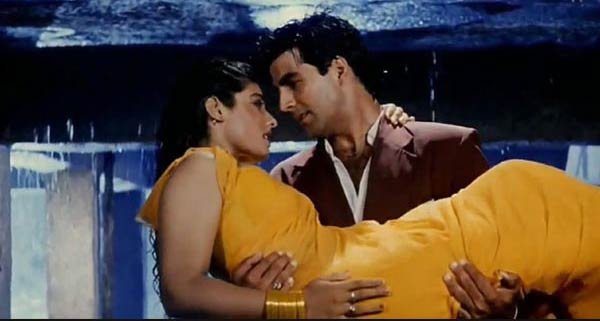 10-1402393846-tip-tip-barsa-paani Raveena Tandon, Raveena Tandon films, Raveena Tandon birthday, Anil Thadani, Entertainment, Bollywood, Actor, Sunny deol, Ajey devgan, raveena tonodn love affair