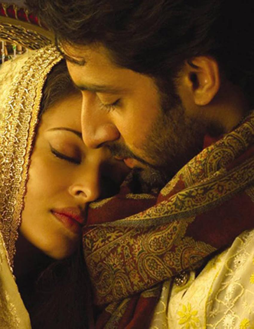 aishwarya-rai-romance-with-younger-actors5 aishwarya rai, aishwarya rai movies, aishwarya rai daughter, aishwarya rai first movie, aishwarya rai wedding pictures, aishwarya rai instagram, aishwarya rai biography, aishwarya rai facebook, aishwarya rai baby, vivek oberoi, ranbir kapoor, hrithik roshan, akshay khanna, abhishek bachchan, rishi kapoor, zayed khan, hindi news, entertainment, jansatta