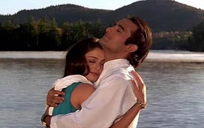 aishwarya-rai-romance-with-younger-actors6 aishwarya rai, aishwarya rai movies, aishwarya rai daughter, aishwarya rai first movie, aishwarya rai wedding pictures, aishwarya rai instagram, aishwarya rai biography, aishwarya rai facebook, aishwarya rai baby, vivek oberoi, ranbir kapoor, hrithik roshan, akshay khanna, abhishek bachchan, rishi kapoor, zayed khan, hindi news, entertainment, jansatta