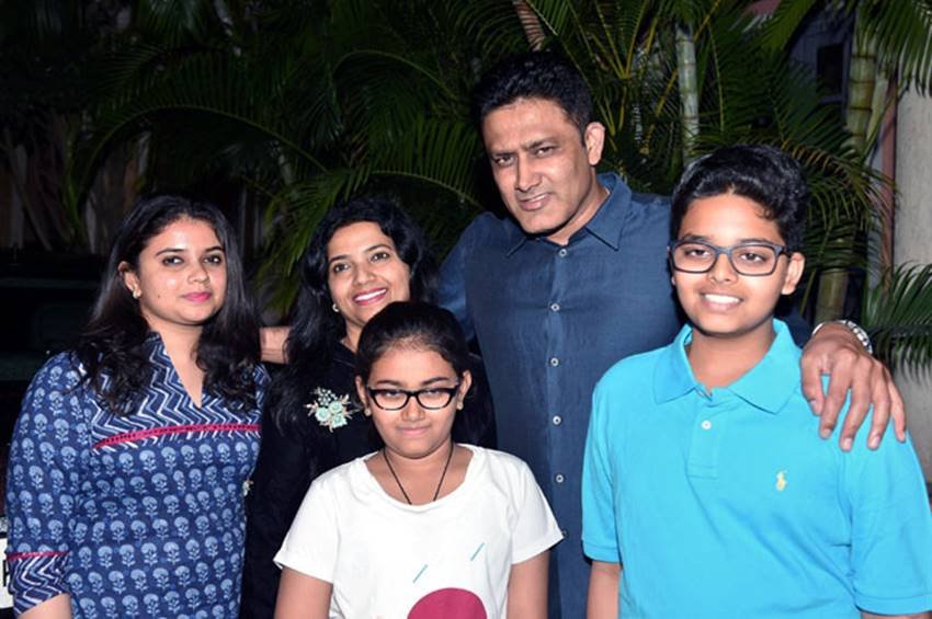 anil-kumble-family anil kumble, anil kumble birthday, happy birthday anil kumble, anil kumble age, anil kumble birth date, anil kumble birthday date, anil kumble profile, anil kumble cricketer, cricketer anil kumble, anil kumble biography, anil kumble ODI Cricket, anil kumble Test cricket, anil kumble test wickets, anil kumble ODI Wickets, anil kumble news in hindi, Cricket News, Sports news