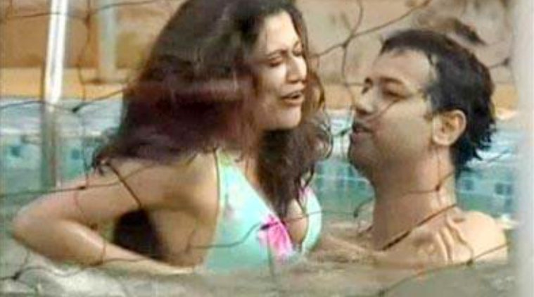 payal-rohatgi-and-rahul-mahajan