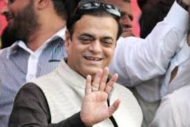 सलमान खान द्वारा पाक कलाकारों पर दिए गए बयान का सपा नेता ने किया समर्थन, शिवसेना ने मारे ताने