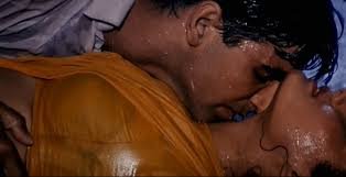 images-1 Raveena Tandon, Raveena Tandon films, Raveena Tandon birthday, Anil Thadani, Entertainment, Bollywood, Actor, Sunny deol, Ajey devgan, raveena tonodn love affair
