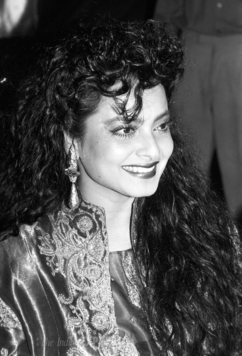 rekha rekha, amiabh bachchan, vinod mehra, simi grewal,raj babbar