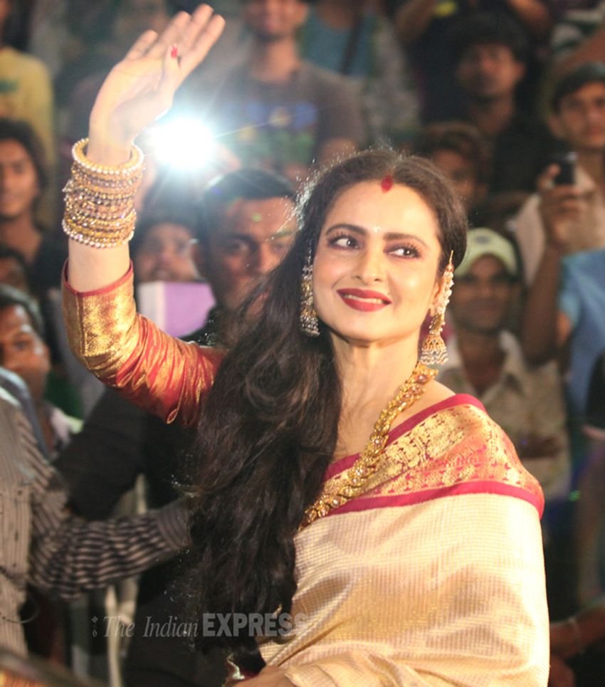 rekha rekha, amiabh bachchan, vinod mehra, simi grewal,raj babbar