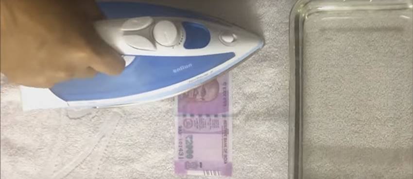 Rs 2000, 2000 Note, New Notes, 2000 Note experiments, Note Wash, Note Sprite, Note Burn, Funny Notes, Demonetisation, India, jansatta