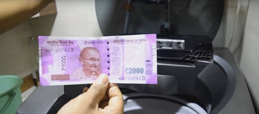 Rs 2000, 2000 Note, New Notes, 2000 Note experiments, Note Wash, Note Sprite, Note Burn, Funny Notes, Demonetisation, India, jansatta