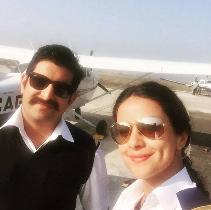 gul-panag-got-pilot-licence11 Gul Panag, Gulpanag, Pilot, Pilot pics, gul panag pilot, Chimes Aviation Academy, dhana india, gul panag website, gul panag pilot photos, CAA india, gul panag show, gul panag photos, gul panag aviation, gul panag political party, gul panag movie