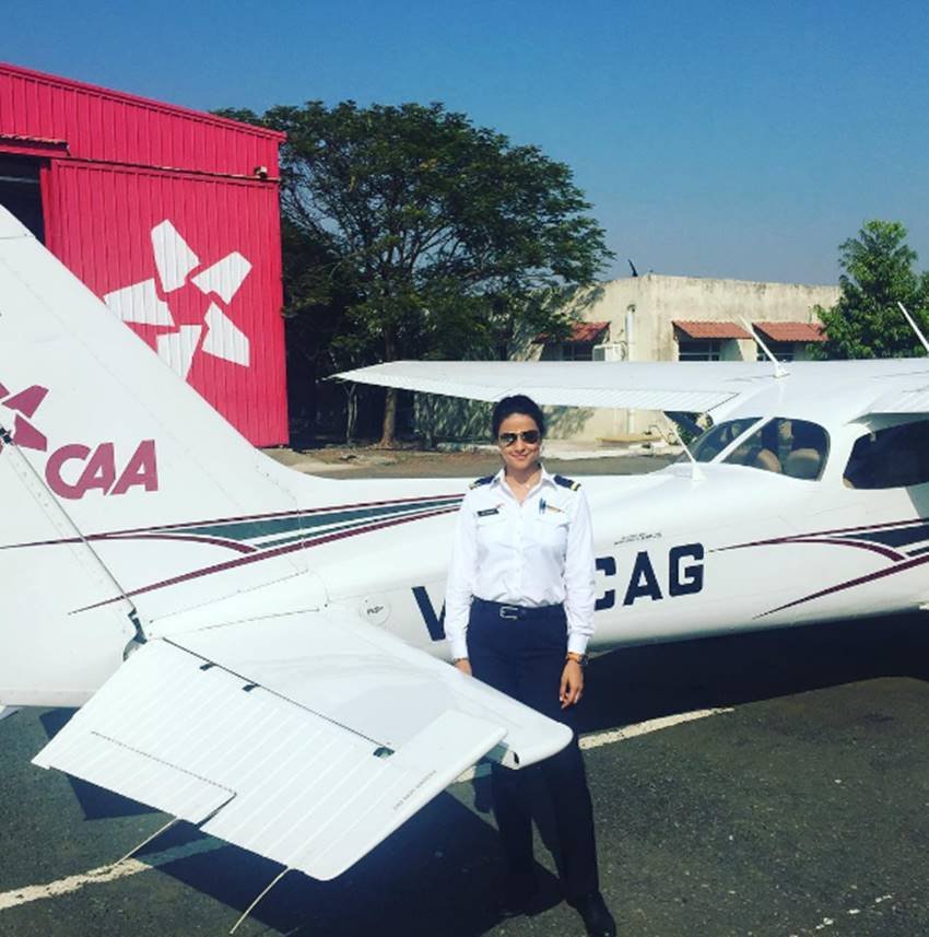 gul-panag-got-pilot-licence8 Gul Panag, Gulpanag, Pilot, Pilot pics, gul panag pilot, Chimes Aviation Academy, dhana india, gul panag website, gul panag pilot photos, CAA india, gul panag show, gul panag photos, gul panag aviation, gul panag political party, gul panag movie