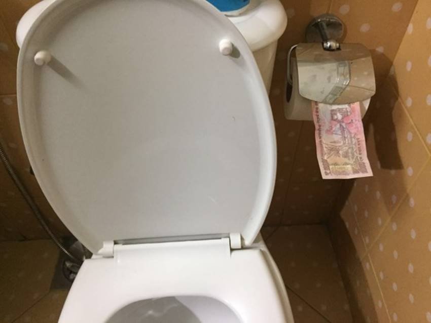 DeMonetisation, 500, 1000, 500 Note, 1000 Note, 500 and 1000 Rs, Narendra Modi, Note Ban, New Currency Notes, 2000 Rs Note, Twitter, Memes, Jokes, Social, Jansatta