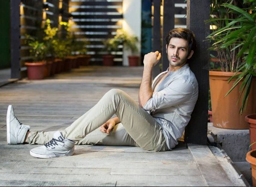 kartik-aaryan-birthday-age-and-interesting-unknown-facts7 Kartik Aaryan, Kartik Aaryan photos, actor Kartik Aaryan, Kartik Aaryan pics, Kartik Aaryan pictures, Kartik Aaryan movies, Kartik Aaryan Biography, Kartik Aaryan Pyaar Ka Punchnama 2, Kartik Aaryan Pyaar Ka Punchnama, Kartik Aaryan Kaanchi Kartik Aaryan bollywood, Kartik Aaryan bollywood movies, Kartik Aaryan upcoming movies, bollywood news, entertainment news