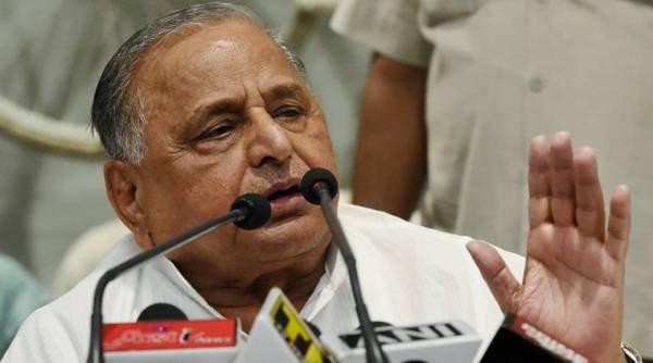 गठबंधन से बिदके नेताजी ने चलाई अपनी मर्जी