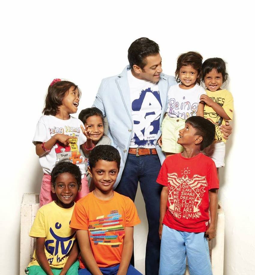 salman-khan-childrens-day-pics3 Salman Khan, Salman Khan children's day, salman khan celebrating children's day, salman khan kids photosshoot, salman khan with ahil, salman khan with yohan, pics, photos, bollywood news, entertainment news