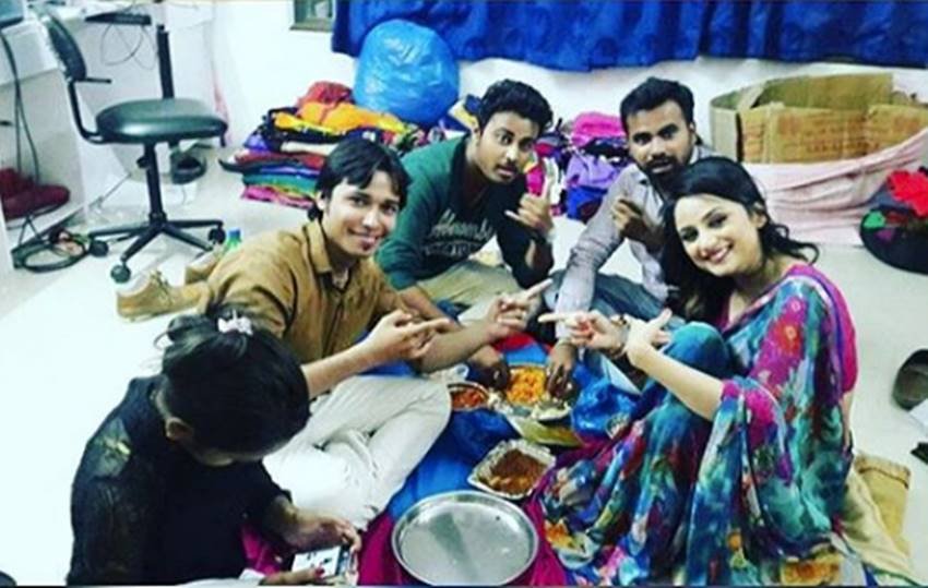 siya-ke-ram-actress-madirakshi-mundle-real-life-photos2 Madirakshi Mundle, Madirakshi Mundle Photos, Madirakshi Mundle real life Photos, Siya ke Ram, Siya ke Ram Actress, Siya ke Ram Actress name, Siya ke ram star cast, Madirakshi Mundle hot photos, tv news, entertainment news, bollywood news