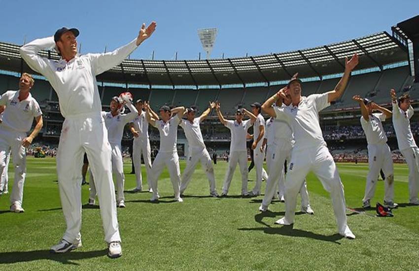 cricket-field-celebration