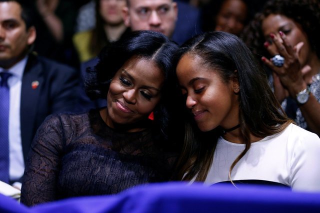 Michelle Obama and her daughter Malia embrace as Obama praises them during his farewell address in Chicago, Illinois Obama, Barack Obama, Barack Obama cry, Barack Obama wipes away tears, Barack Obama farewell address, Barack Obama cries at farewell address, india news, jansatta, obama farewell photos, obama speech, obama last address