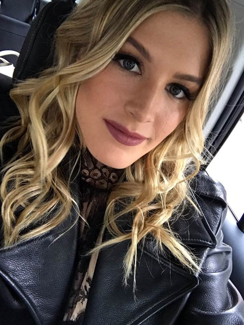 euginie bouchard date 4 eugenie bouchard, eugenie bouchard date, eugenie bouchard tennis, eugenie bouchard blind date, eugenie bouchard topless shoot, eugenie bouchard photos, eugenie bouchard pictures, eugenie bouchard photoshoot, eugenie bouchard news, tennis news
