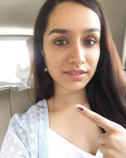 shraddha kapoor bmc, bmc chunav, bmc chunav 2017, बीएमसी चुनाव 2017, bmc chunav 2017 live, पीएमसी चुनाव 2017, bmc election, bmc election 2017, pmc, pmc chunav, pmc elections 2017, pmc election, Pune Municipal Corporations, Pune Municipal Corporations election, elections updates"