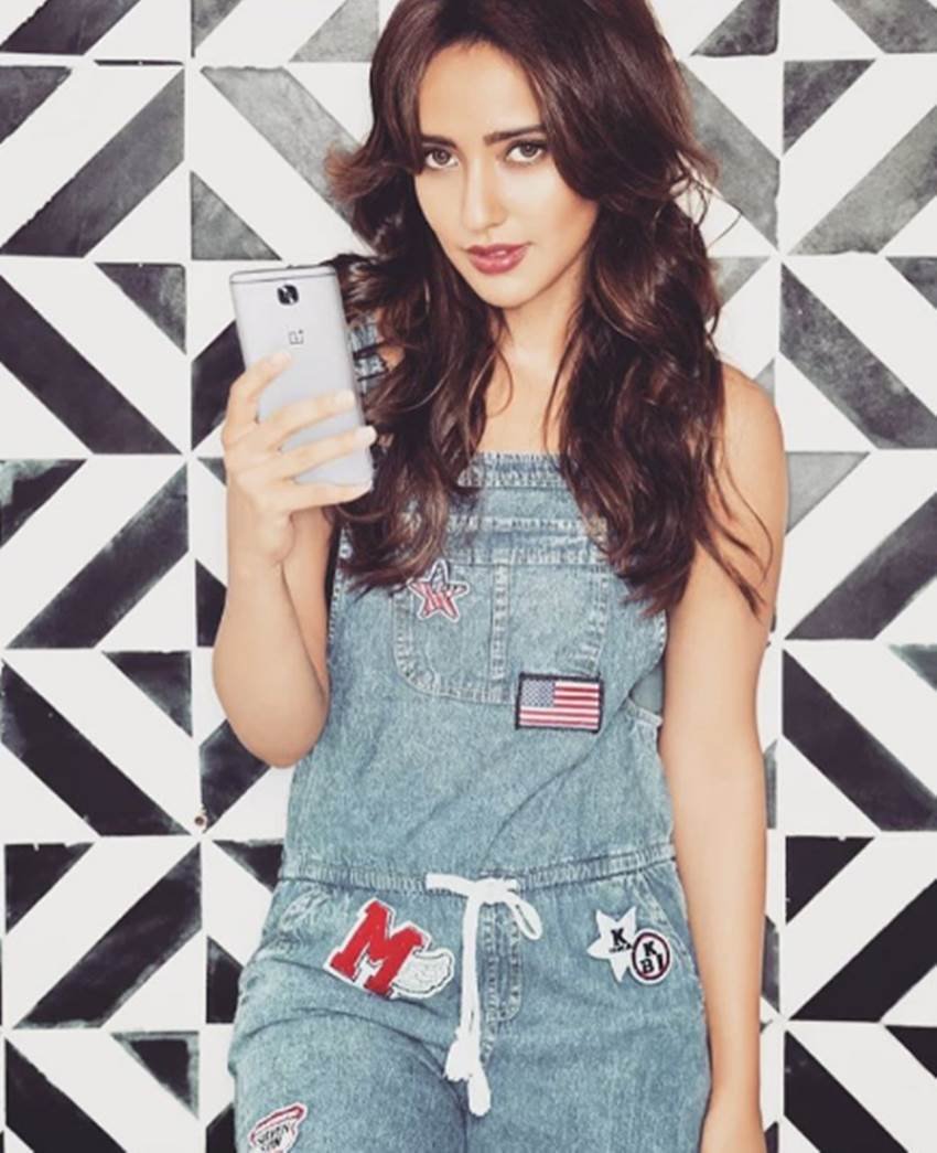 neha sharma bihar politicians, bollywood news, bollywood latest news, neha sharma, aisha sharma, chirag paswan