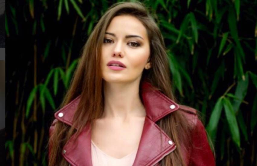 Fahriye Evcen_09 top 10, top 10 beautiful women in the world, top 10 beautiful women in the world 2017, most beautiful woman in the world 2017, most beautiful woman in the world list, priyanka chopra, beautiful women, beautiful women pic