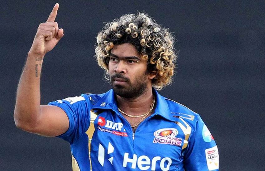 Lasith Malinga with Mumbai Indians IPL, Indian Premier Legue, List of IPL Players Played for same franchise since their debut, Lasith Malinga For Mumbai Indians, Kieron Pollard for Mumbai Indians, Harbhajan Singh for mumbai Indians, Ambati Rayudu for Mumbai Indians, Virat Kohli for Royal Challengers Banglore, Shaun Marsh for KXIP, Cricket News, Sports News