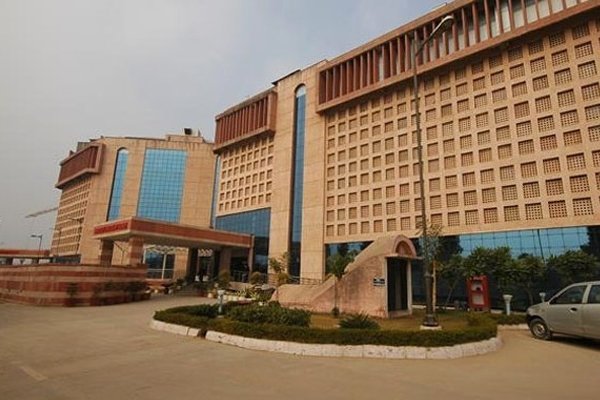 आइबीएलएस के कर्मियों की भूख हड़ताल आठवें दिन भी जारी