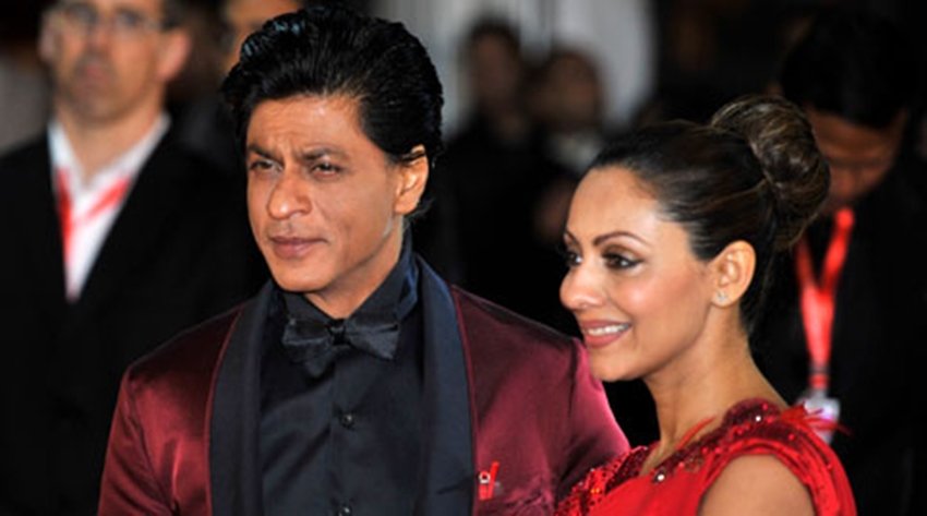 Shahrukh Khan and Gauri Khan Love Story 8 srk 25 years of a life, 25 years of srk, Shahrukh Khan with gauri, SRK Gauri Love Story, Shahrukh Khan Gauri Love Story, Gauri Muslim Name, Shah Rukh Khan Love Story, Shah Rukh Khan 25 years in Industry, Shah Rukh Khan Struggle Story, Shah Rukh Khan Acting Life, Bollywood News in Hindi