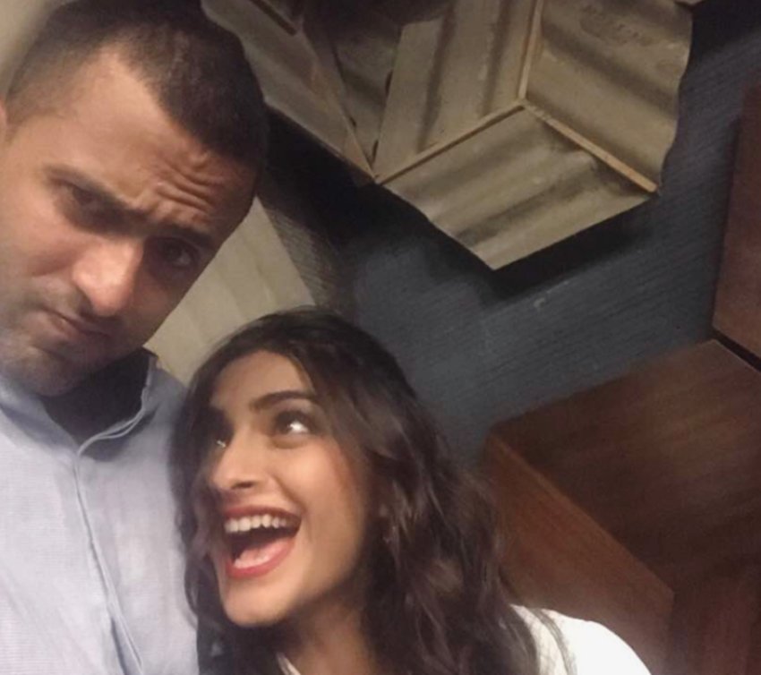 Sonam Kapoor with Boyfriend Anand Ahuja Photos 2 Sonam Kapoor, Sonam Kapoor Boyfriend, Sonam Kapoor with Anand Ahuza, Sonam Kapoor with boyfrined, Anand Ahuza full profile, anand Ahuja with Sonam Kapoor, Sonam Kapoor Photos, Sonam Kapoor Pics